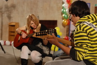 Выступление учеников школы игры на гитаре